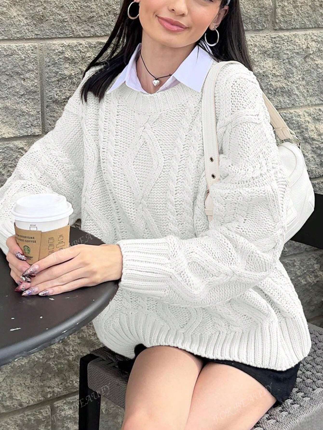 Cozy Chic: Women's Casual Knitted Pullover Sweater